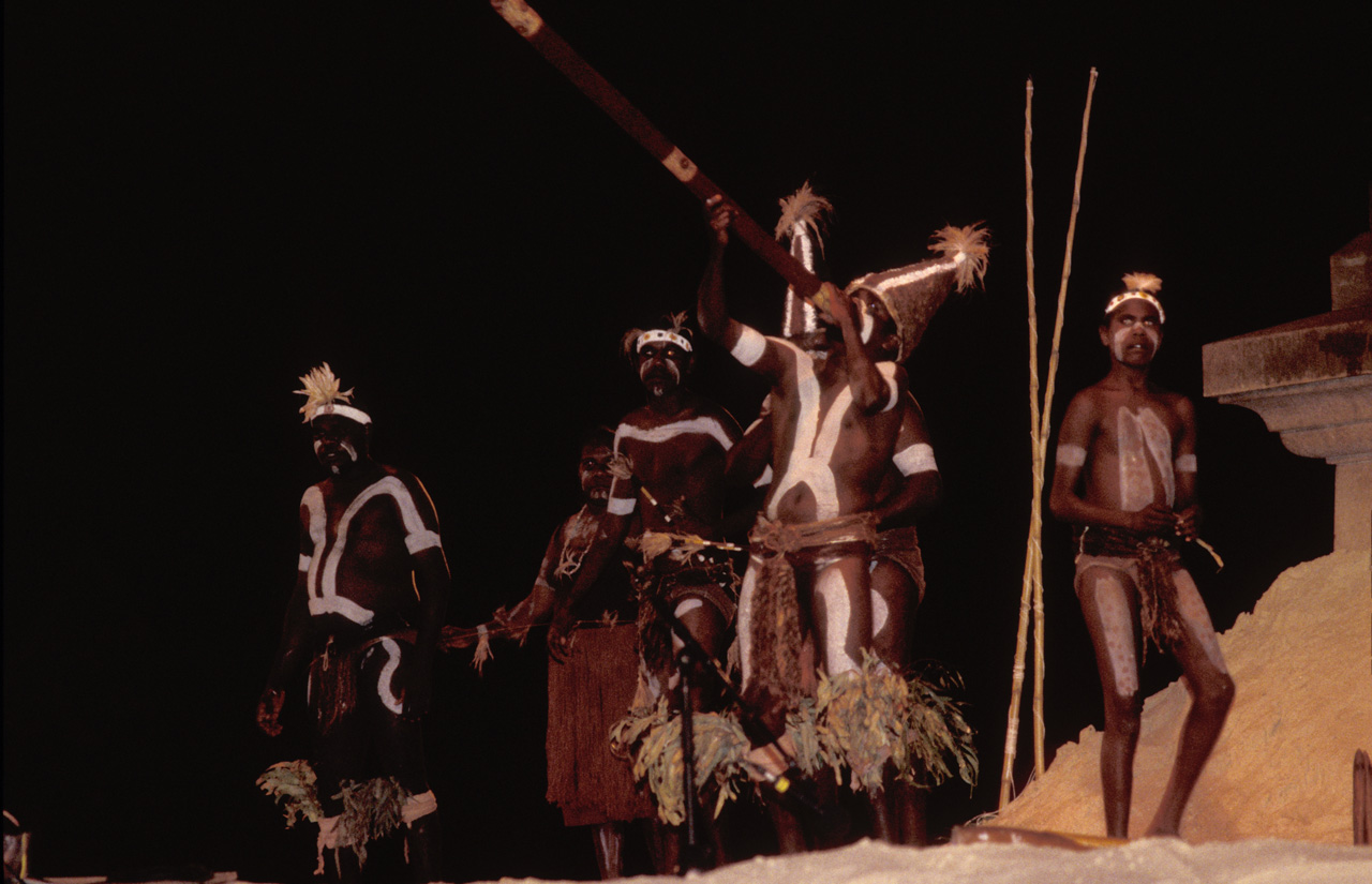 Festival-2002-danzatori-aborigeni-01