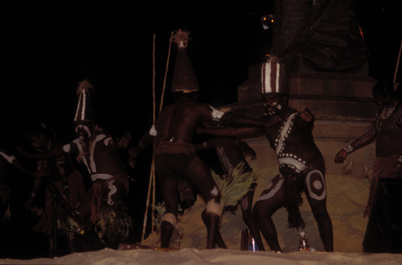 Festival-2002-danzatori-aborigeni-03