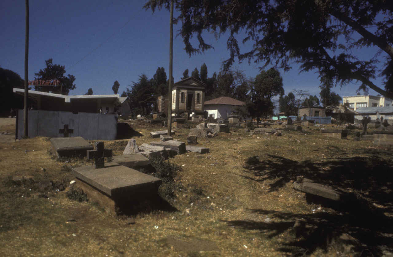 Cimitero-vecchio-01