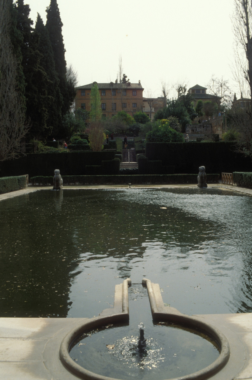 Alhambra-di-Granada-010